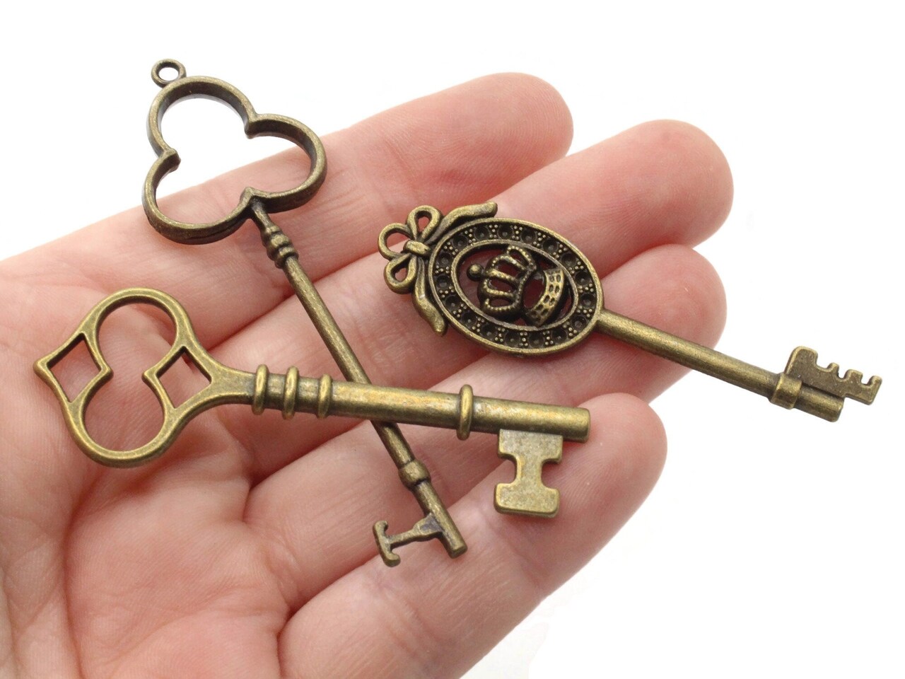 4 Mixed Antique Bronze Key Charms Metal Skeleton Key Charms